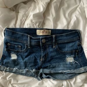 American Eagle denim shorts!